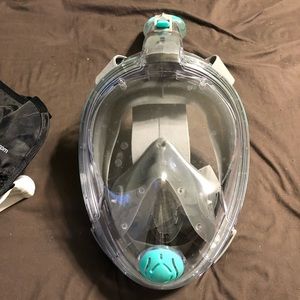 Snorkel Mask